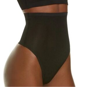 SKIMS Power Mesh Sculpting High Waisted Thong Onyx M